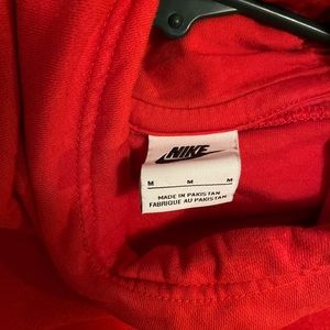 Medium crewneck pull over sweater Nike